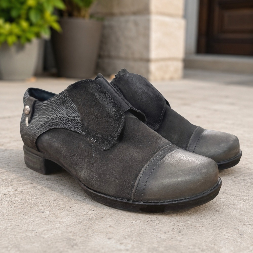 Wanda Panda Gray Black Suede Snakeskin Cap Toe Slip On Loafers Spain 38 Womens